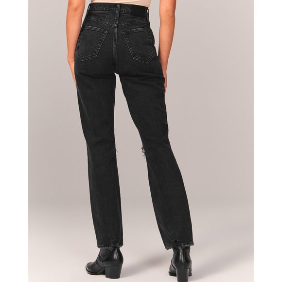 Abercrombie & Fitch Ultra High Rise 90s Straight Jean in Black Destroy 29 R - Picture 3 of 7